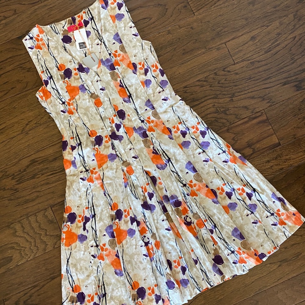 LaVia Sleeveless Dress 46 16 Sleeveless Full Skirt